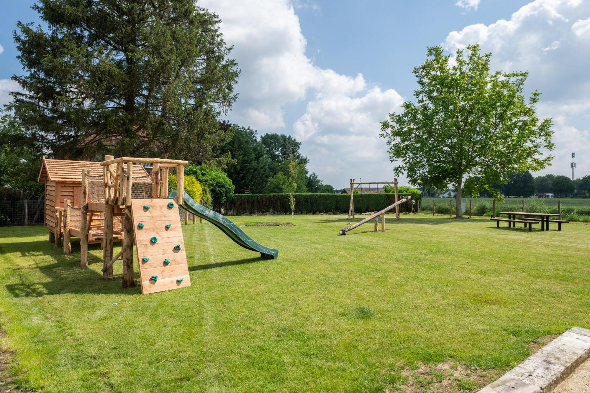 Nieuw - De Grenspaal West 6P 5 Min Maastricht - Sauna - Laadpaal Riemst Exterior foto
